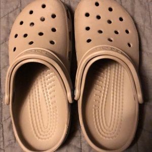 Tan crocs